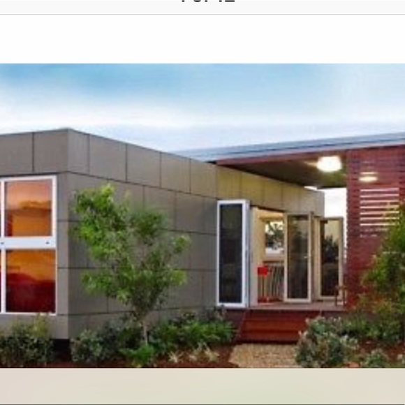 Meet your Posher, Sarah - Picture 2 of 3